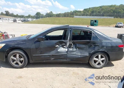 2004 Honda Accord 2.4 Ex z USA, uszkodzony, nr VIN 1HGCM56894A067340